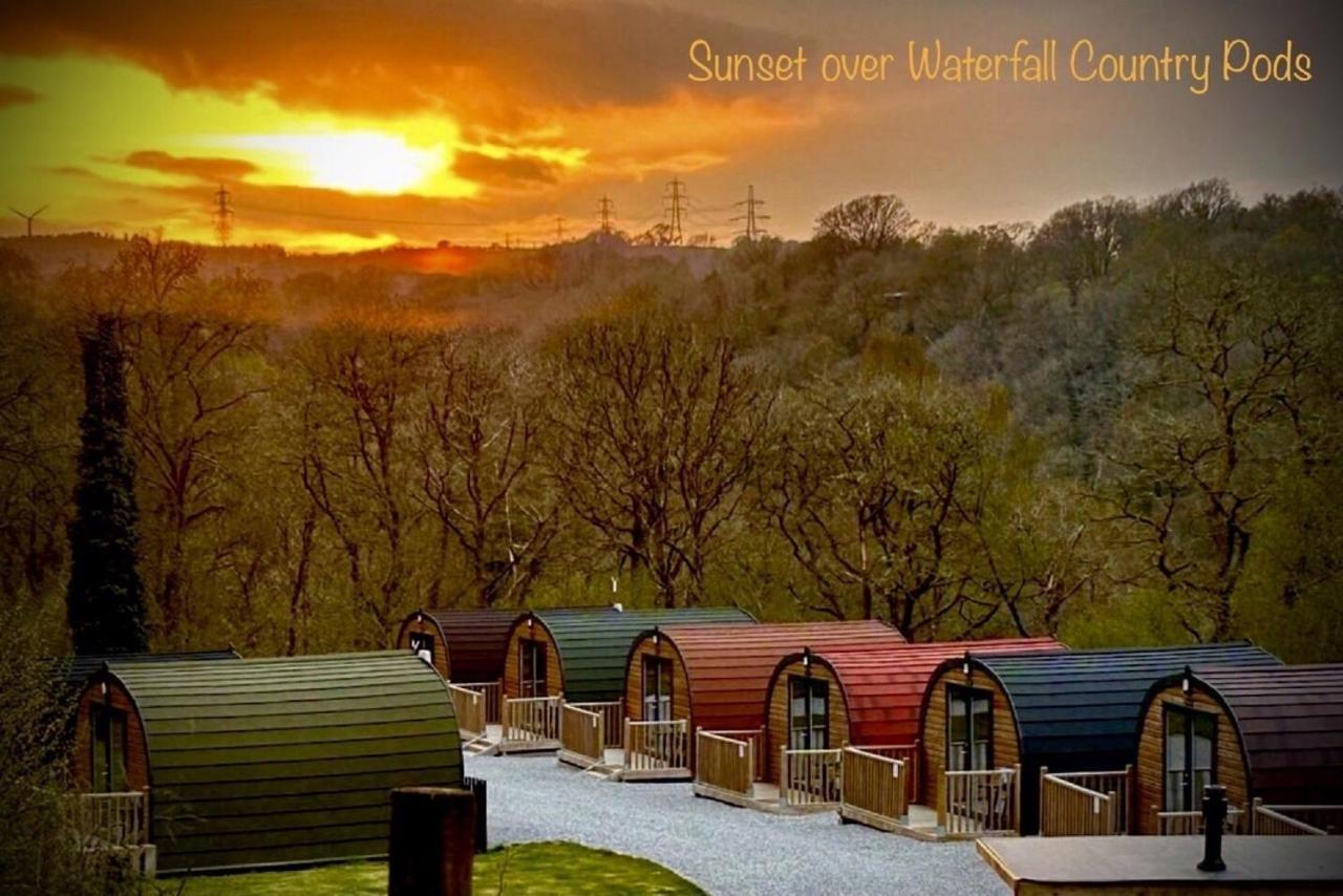 Holiday home Waterfall Pod 5 Pet Friendly Neath